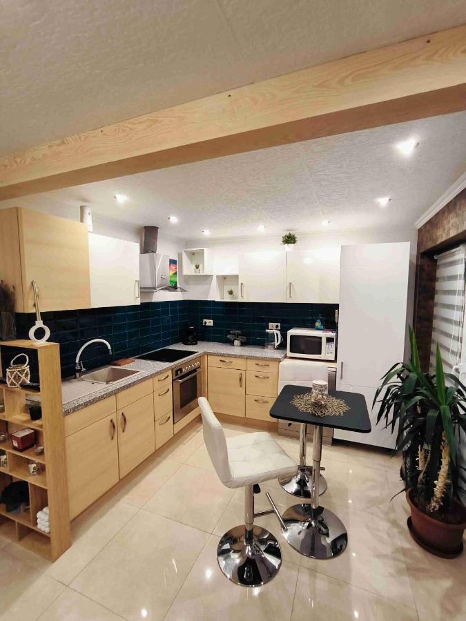 Baky House Apartment Balatonlelle Exterior photo